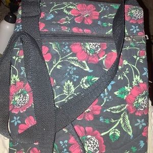 Plural bag with red flowers